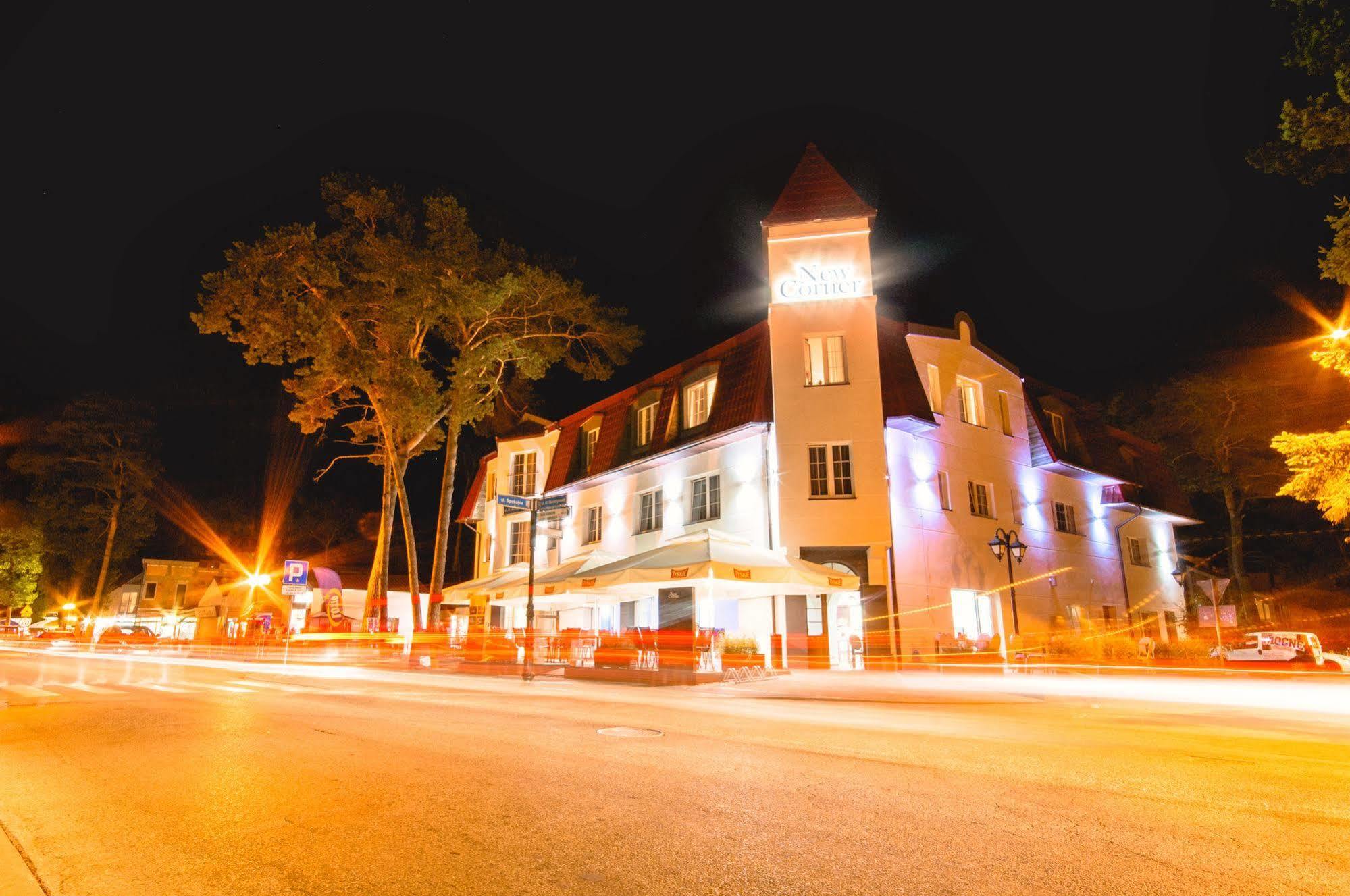 New Corner Hotel Niechorze Exterior foto